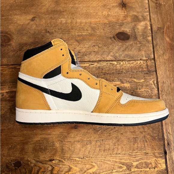 Air Jordan 1 Retro High OG “Rookie of the Year”Brand New in Box size 12 - Picture 8 of 10